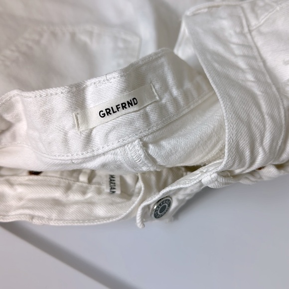 GRLFRND Marjan Distressed Bermuda Shorts White Size 28 - Picture 4 of 6